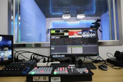 繼續(xù)教育學院智慧演播室正式啟用